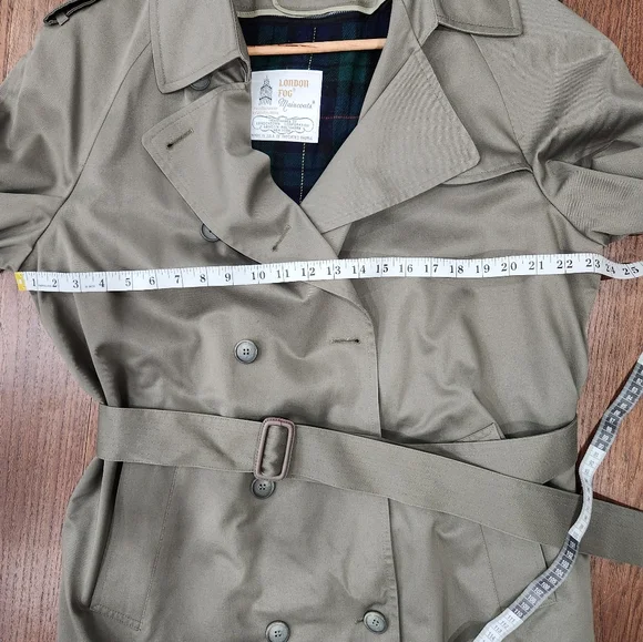 Vintage London For Women's trench coat, size 18 tall in military green. - Picture 5 of 9